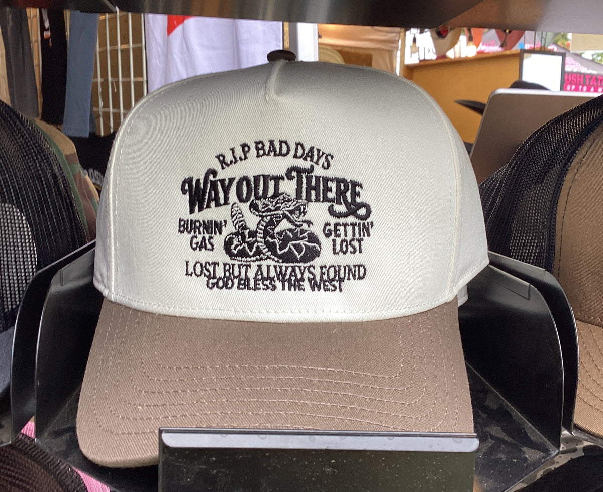 395 hat - Walnut